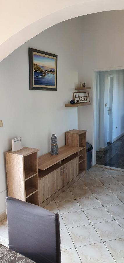 Apartments Antunovic ロゴズニッツァ エクステリア 写真